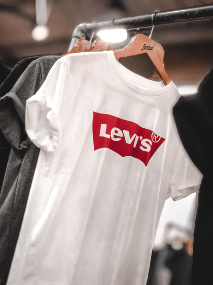REMERAS URBANAS HOMBRE