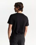 Remera Equus Akamu