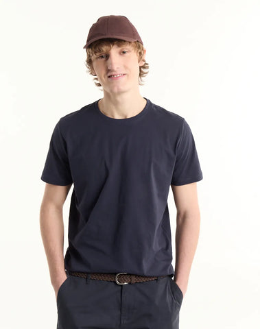 Remera Equus Akamu