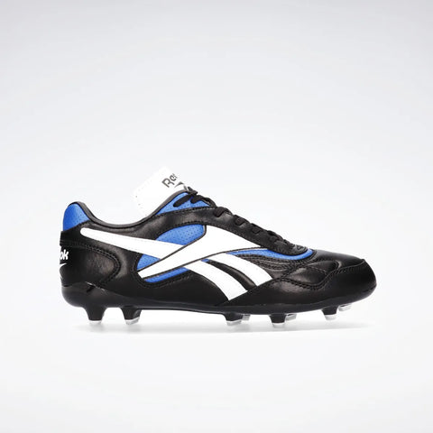 Botin Reebok Essence FG