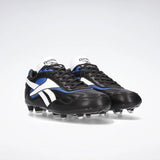 Botin Reebok Essence FG