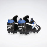 Botin Reebok Essence FG