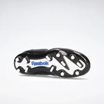 Botin Reebok Essence FG