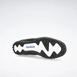 Botin Reebok Essence TG