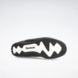 Botin Reebok Essence TG