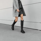 Bota Moon