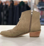 Bota corta Shuz
